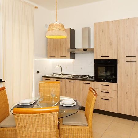 Internotre Luxury Apartment Bari Bagian luar foto
