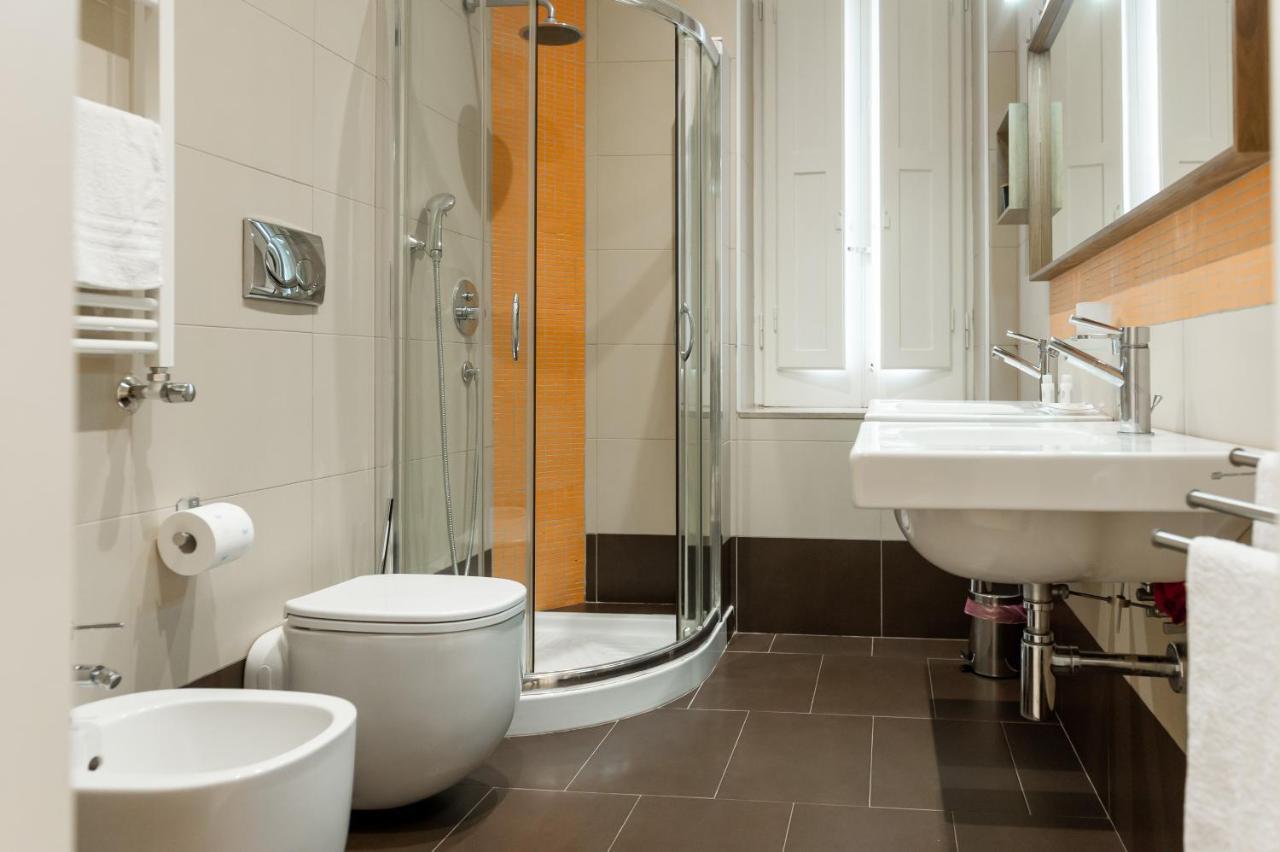 Internotre Luxury Apartment Bari Bagian luar foto